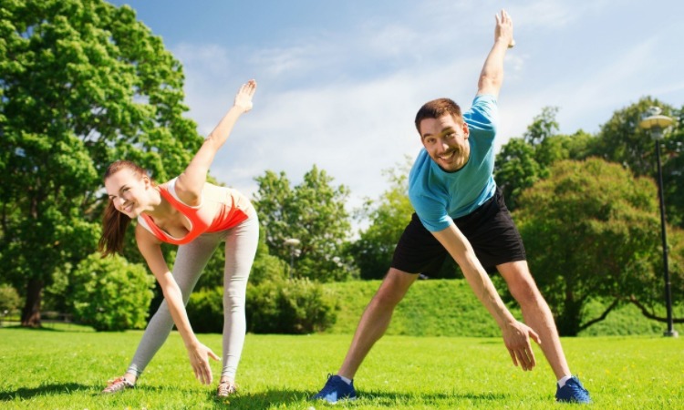 绿军三分雨狂胜30分豪取7连胜！杜兰特空砍30分，太阳四连胜终结陷附加赛危机